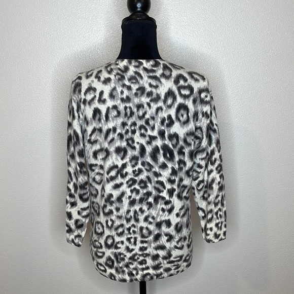 Talbots 100% Cashmere Sweater - Animal Print - Size Medium - Picture 6 of 6